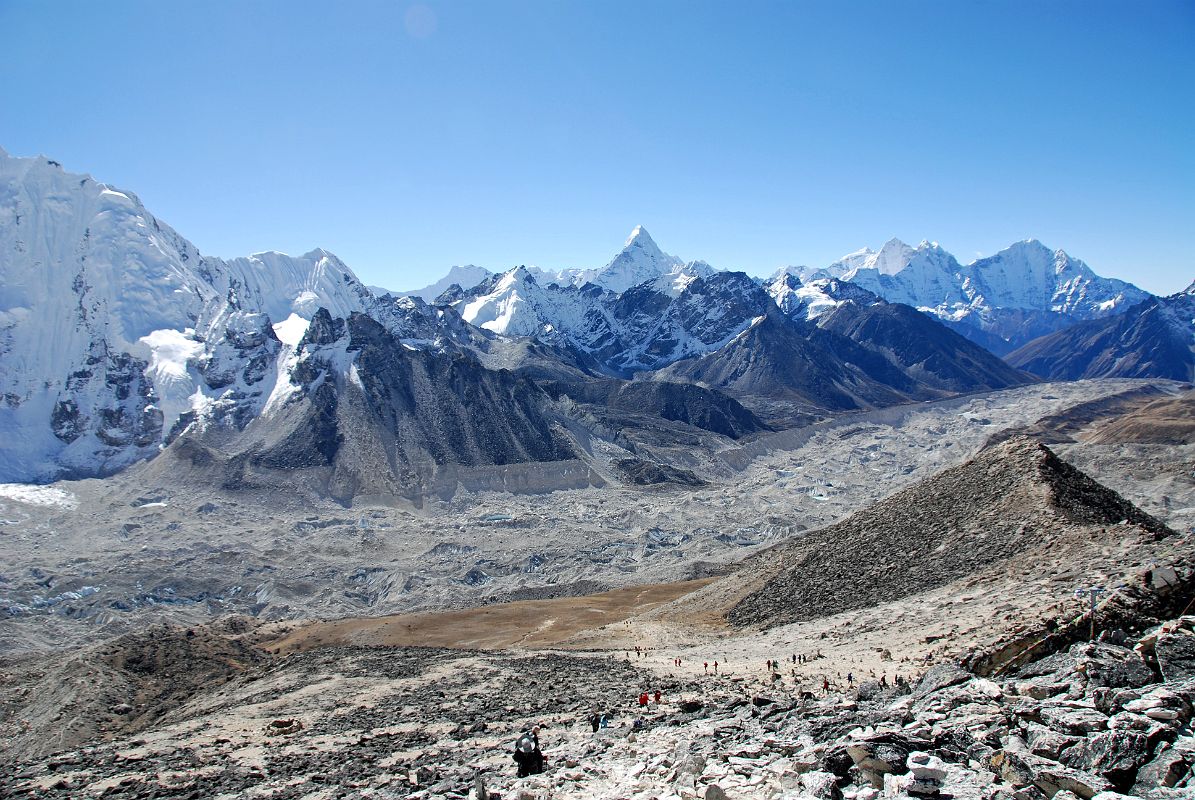 19 Ama Dablam, Pokalde, Peak 43 Kyashar, Kangtega, Thamserku, Khumbu Glacier, Trail To Gorak Shep From Kala Pattar